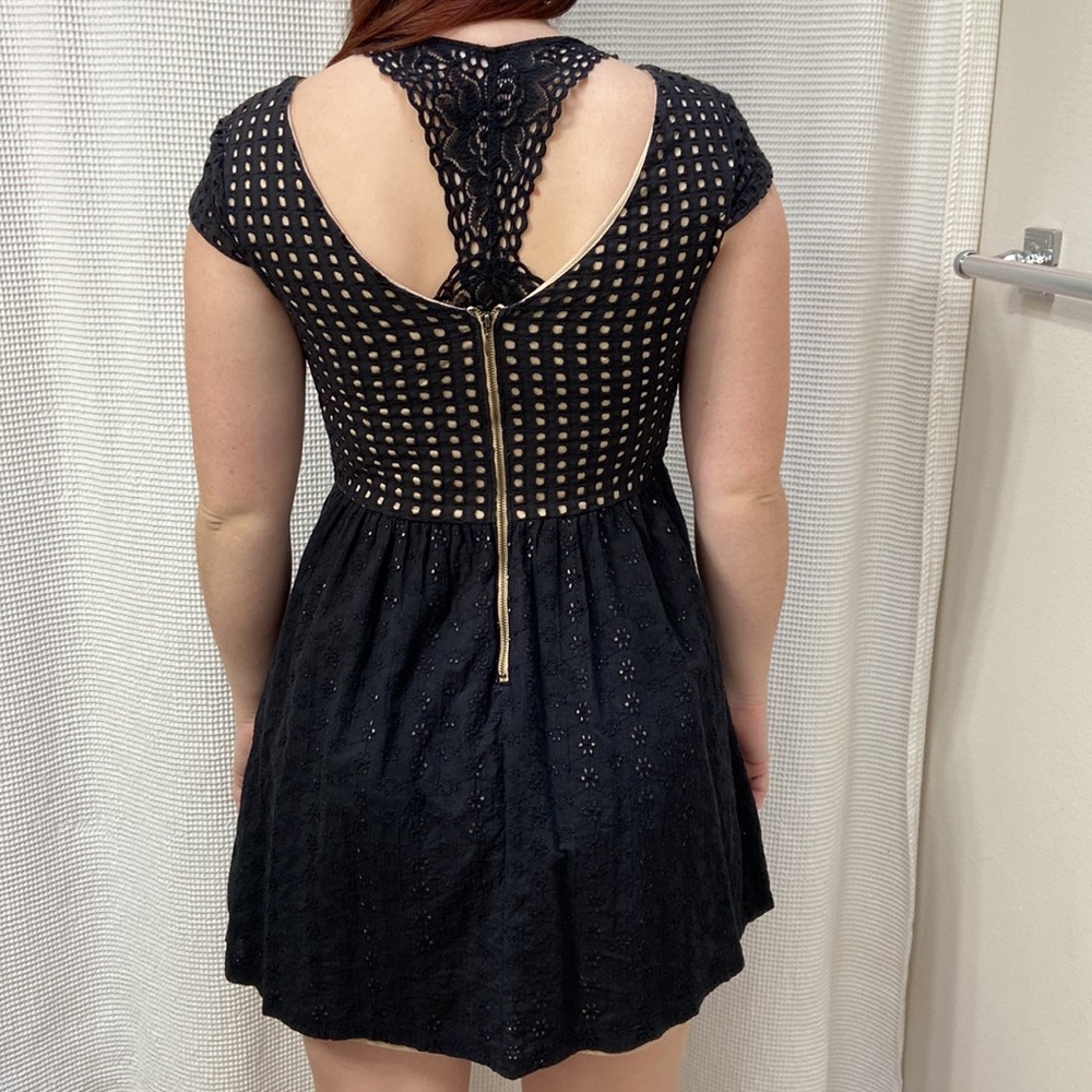 Women’s Xhilaration square and floral cut out black and cream dress. Size small - Picture 8 of 14